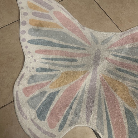 Butterfly Shape Kids Rug - Picture 4 of 11